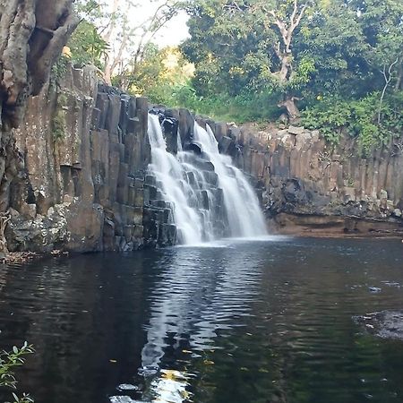 Residence Des Cascades Surinam ภายนอก รูปภาพ